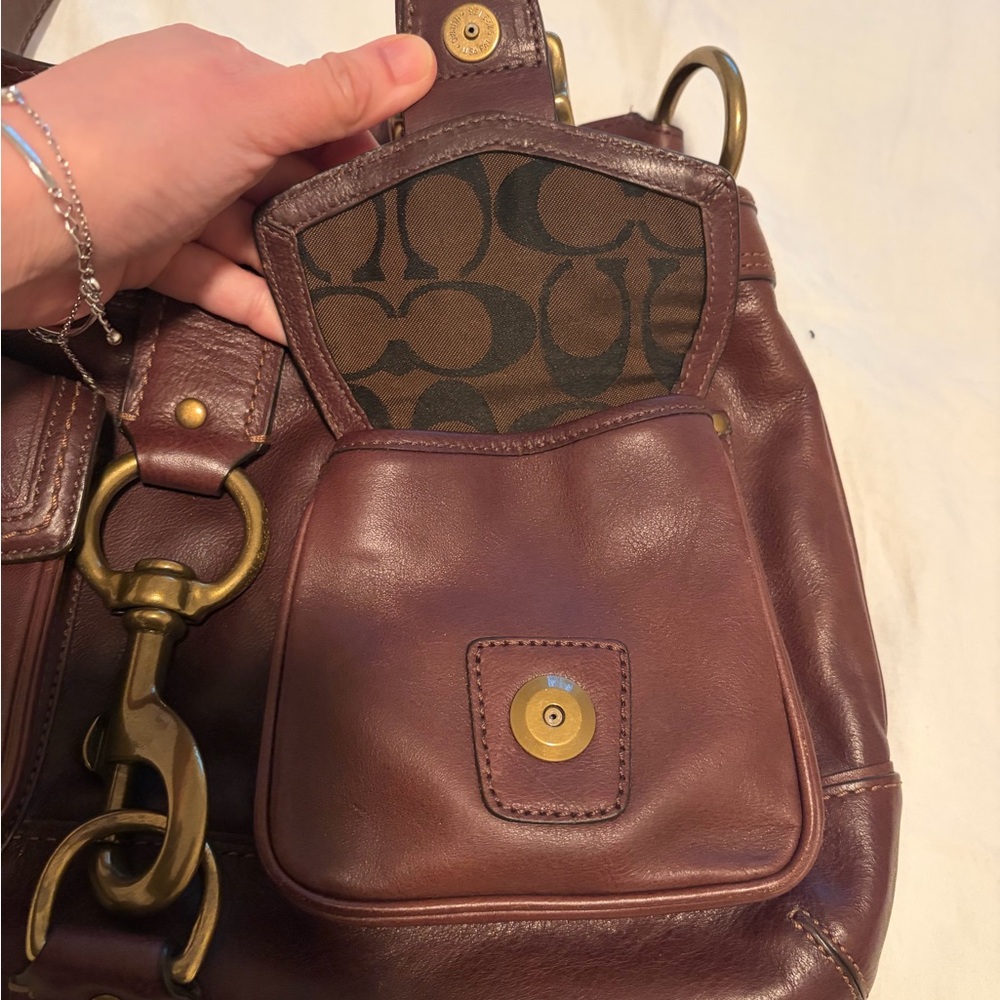 Coach Shoulder Bag in Deep Wine Leather with Brass Hardware - Picture 5 of 10